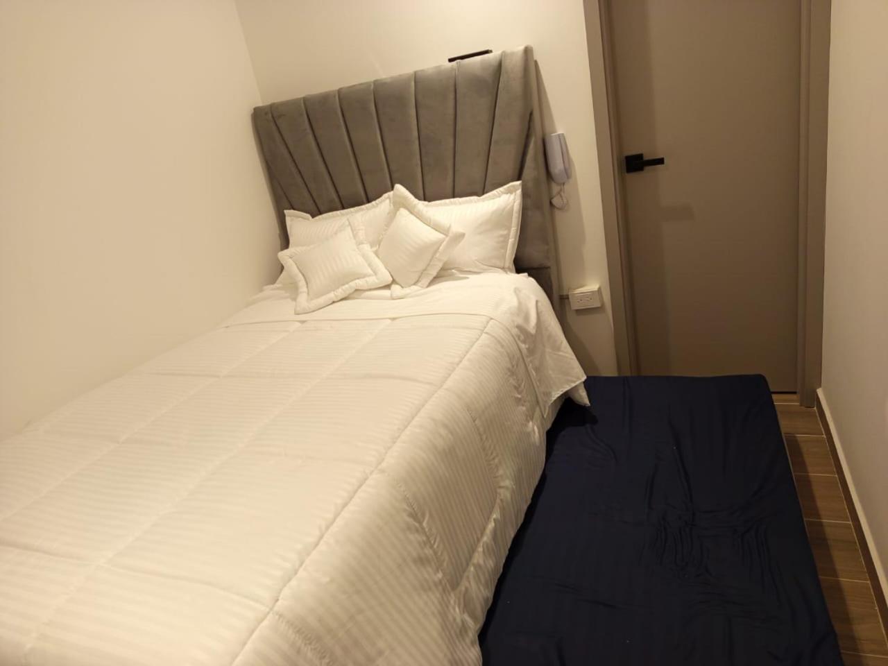בוגוטה Hotel Saron מראה חיצוני תמונה