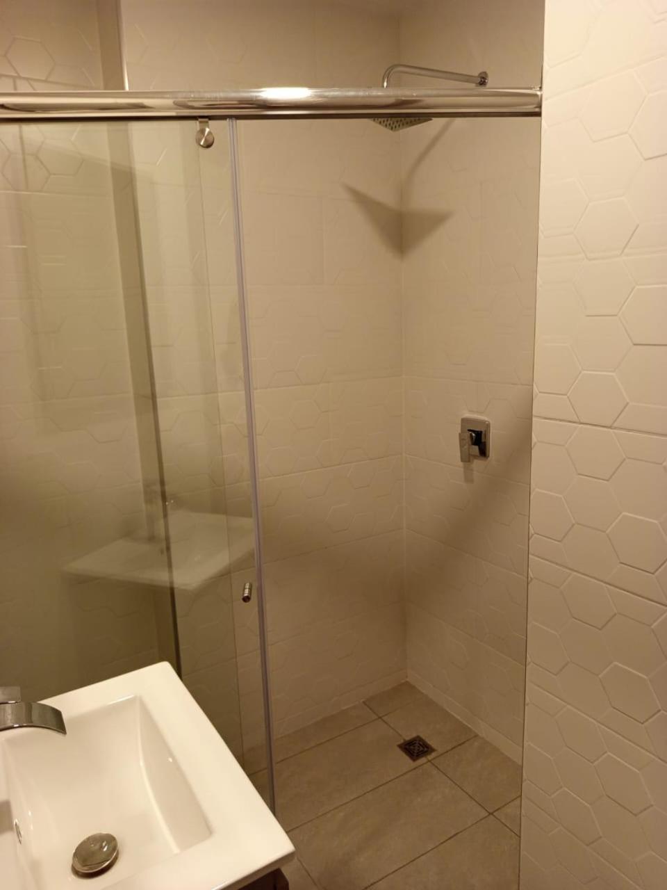 בוגוטה Hotel Saron מראה חיצוני תמונה