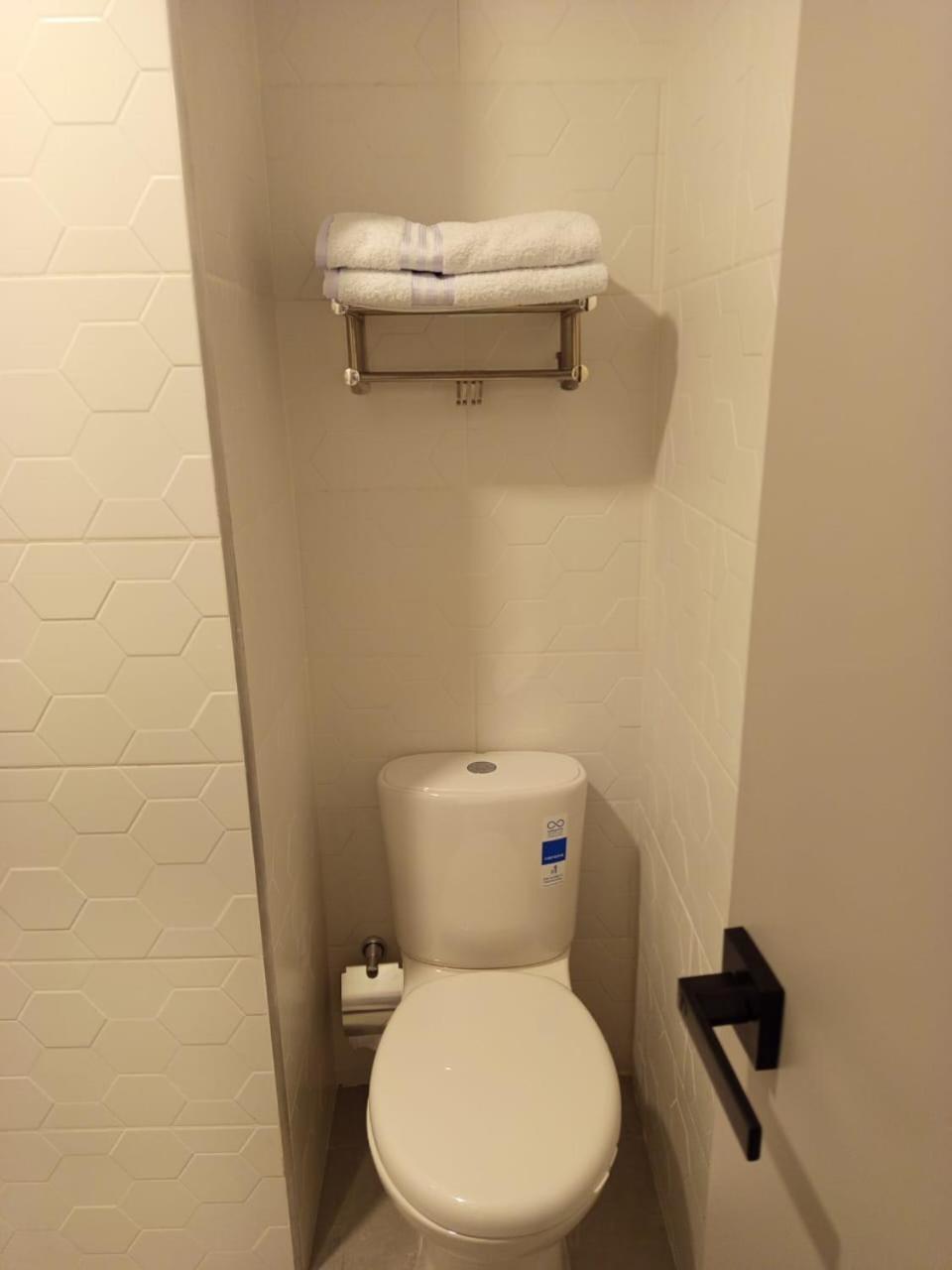 בוגוטה Hotel Saron מראה חיצוני תמונה