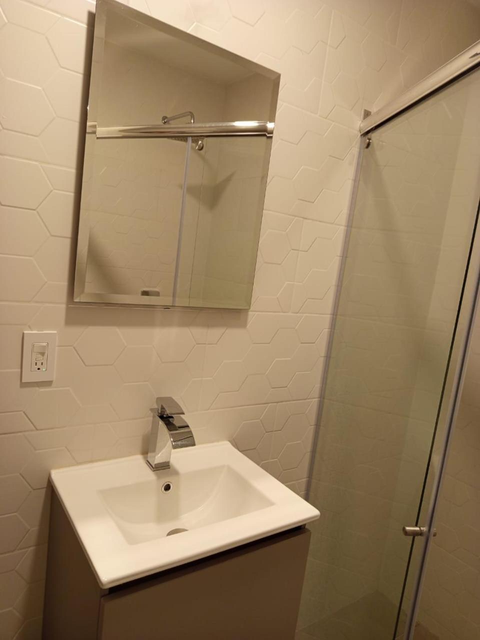 בוגוטה Hotel Saron מראה חיצוני תמונה