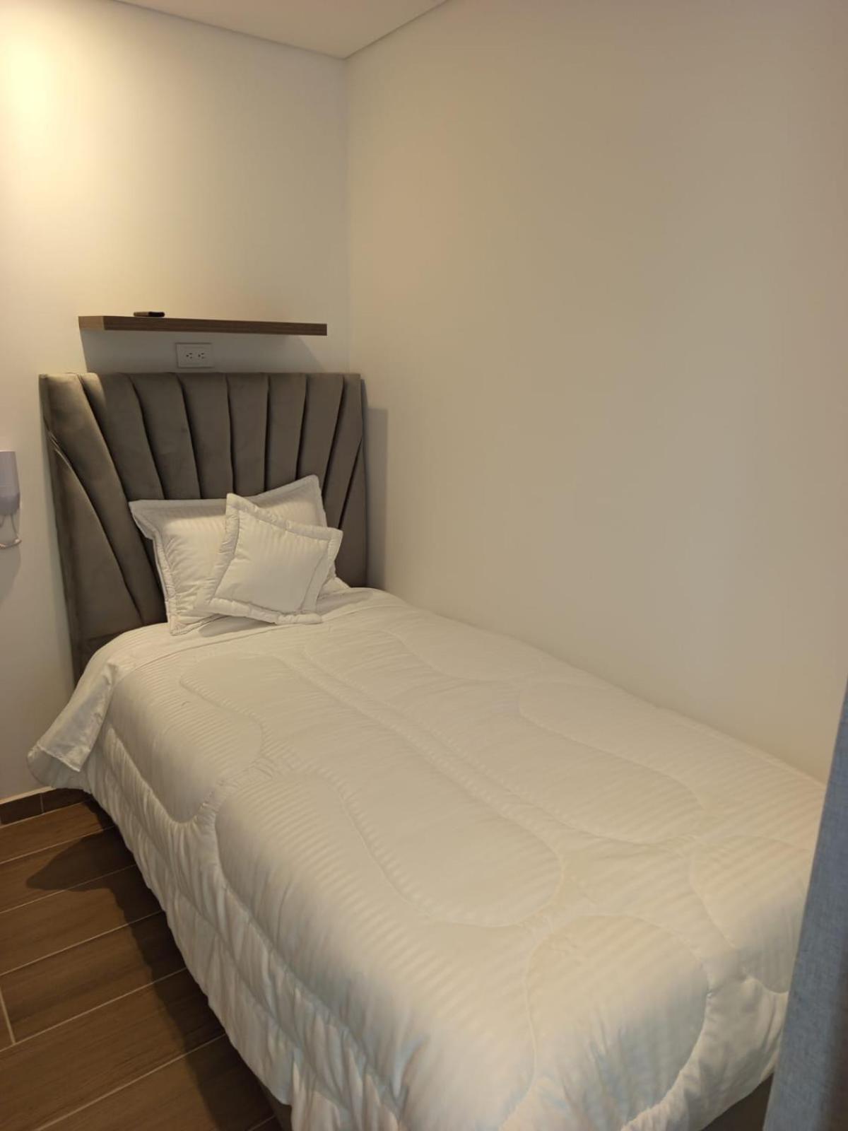 בוגוטה Hotel Saron מראה חיצוני תמונה