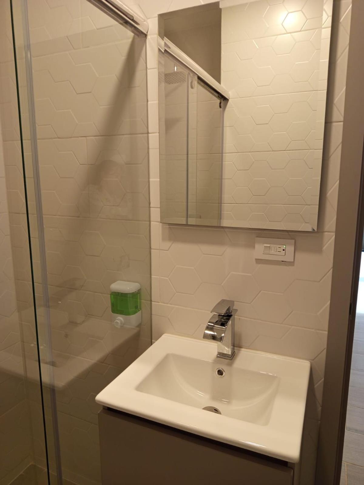 בוגוטה Hotel Saron מראה חיצוני תמונה